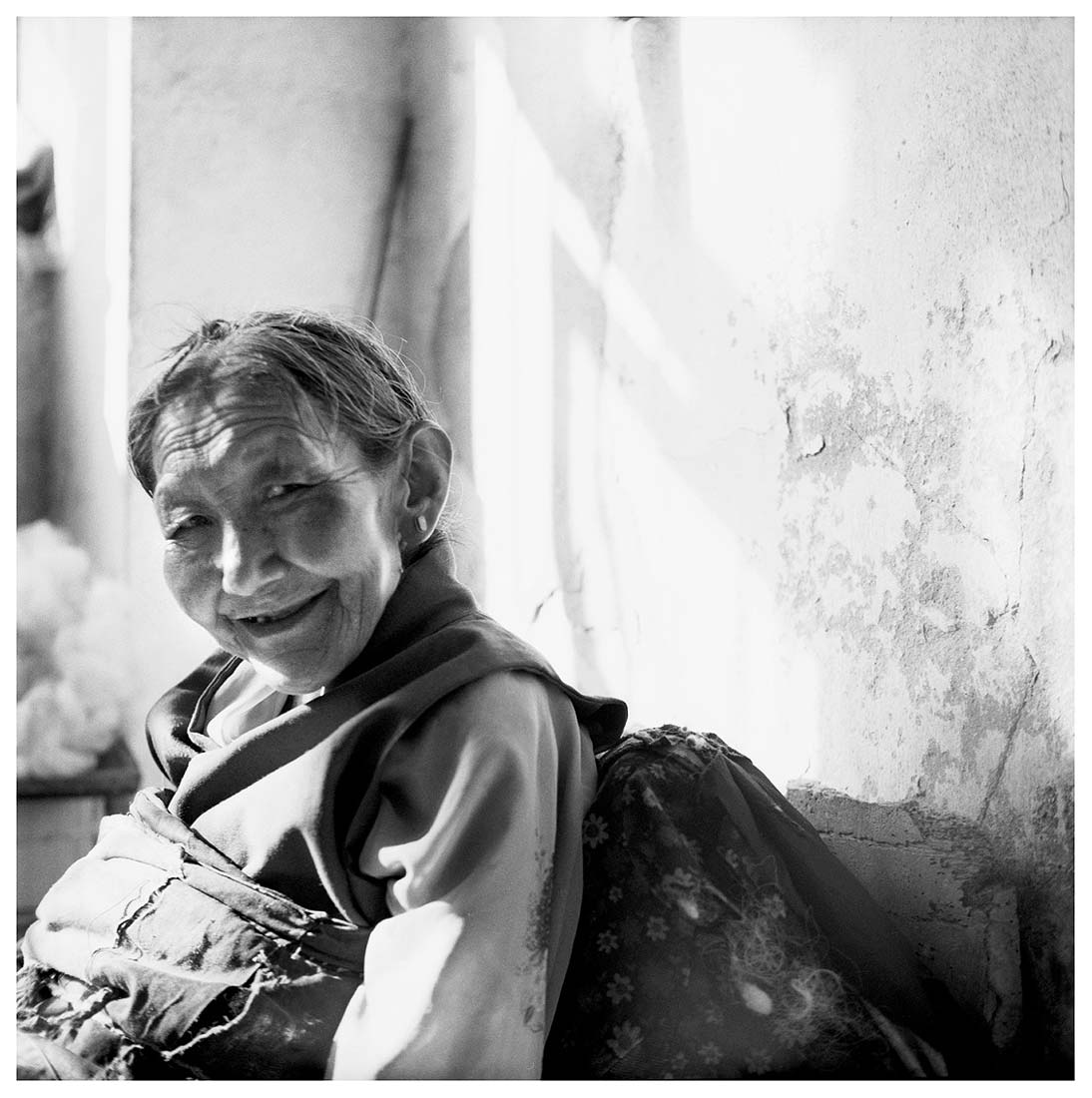 10-Old-woman.jpg