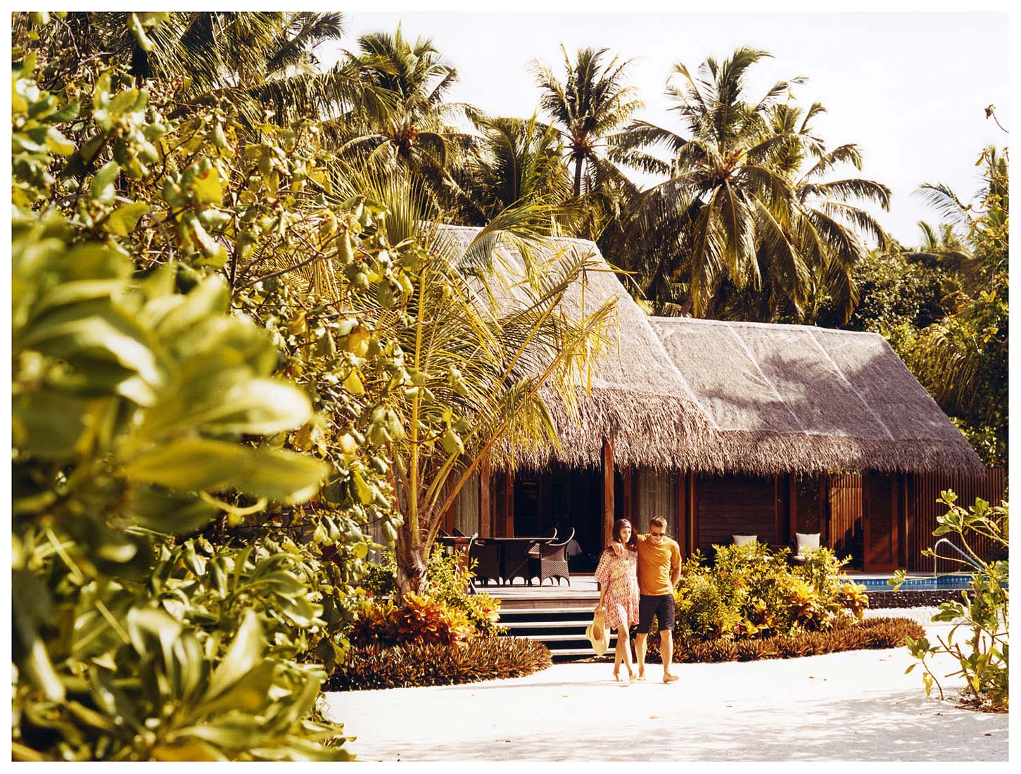 22-Ukt-Maldives-Walk-Crop.jpg